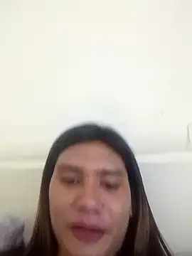 Snapshot of luna_veille chatting on May 2026 03:43:02 PM luna veille online show from May 2026 03:43:02 PM