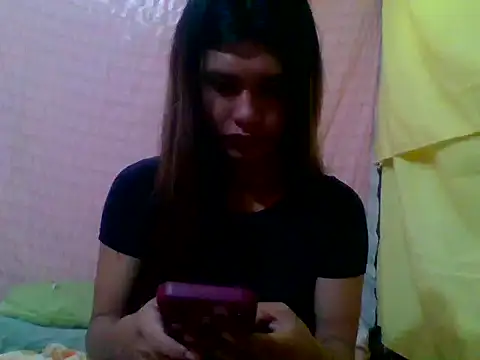 luna veille online show from April 2026 02:27:01 AM