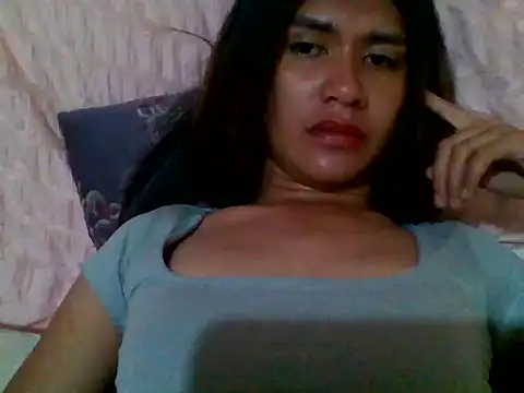 Snapshot of luna_veille chatting on April 2026 09:16:01 AM luna veille online show from April 2026 09:16:01 AM