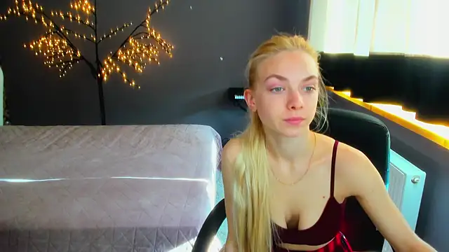 SonnySofia online show from April 2026 05:34:01 AM