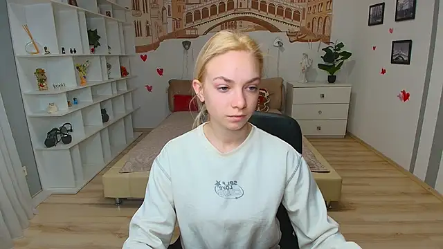 SonnySofia online show from April 2026 05:56:02 AM