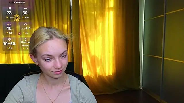SonnySofia online show from May 2026 05:40:01 AM