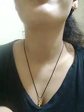Snapshot of Monika_kumari6 chatting on June 2026 03:28:01 PM Monika kumari6 online show from June 2026 03:28:01 PM