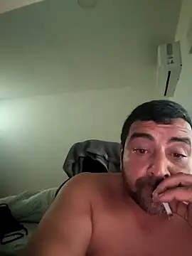 parejabisexual online show from April 2026 06:22:01 PM