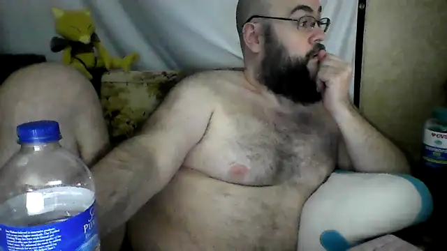 BriTheTopBear online show from May 2026 10:02:02 AM