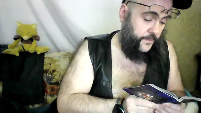 BriTheTopBear online show from May 2026 09:56:01 PM