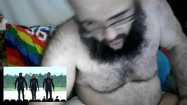 Snapshot of BriTheTopBear chatting on June 2026 07:25:01 AM BriTheTopBear online show from June 2026 07:25:01 AM
