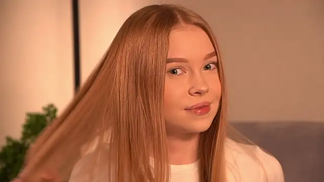 Distiavi online show from April 2026 09:39:33 PM