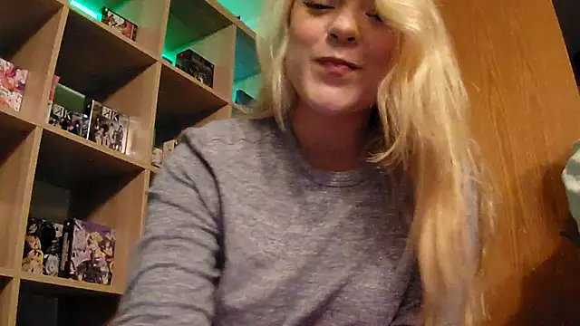 SilvyDiamond online show from June 2026 09:03:01 PM