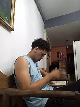 Gerardomendoza17 online show from June 2026 06:20:01 AM