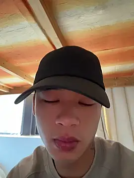 NV-1 online show from April 2026 07:25:02 AM