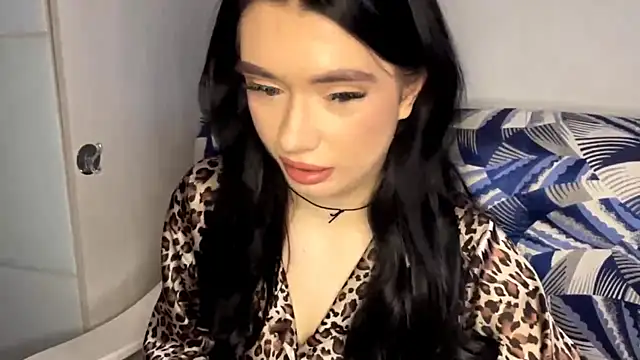 Snapshot of RenataBrought chatting on April 2026 03:27:02 PM RenataBrought online show from April 2026 03:27:02 PM