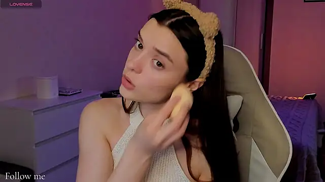 H4naFit online show from April 2026 02:22:01 PM