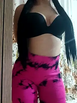 Flavyaaa online show from April 2026 05:26:02 PM