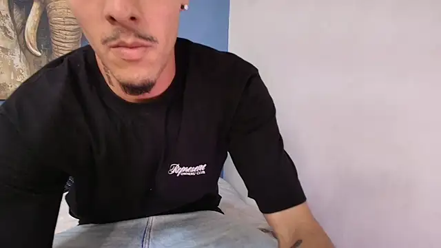 ALEXXXTREM69 online show from April 2026 12:35:01 AM