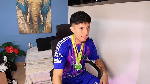 ALEXXXTREM69 online show from April 2026 12:16:02 AM