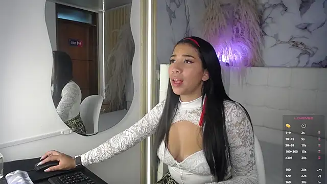 Taliasweet online show from May 2026 07:43:01 PM