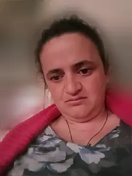 Snapshot of AnabelBexley chatting on April 2026 03:35:01 AM AnabelBexley online show from April 2026 03:35:01 AM