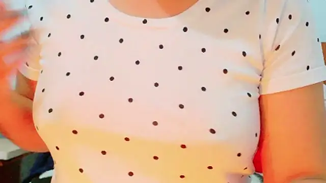 MojaditPussy online show from May 2026 08:56:02 PM