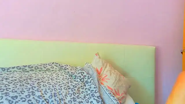 MojaditPussy online show from April 2026 01:23:02 PM