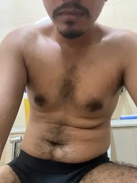 sunnyroy26 online show from April 2026 07:43:02 AM