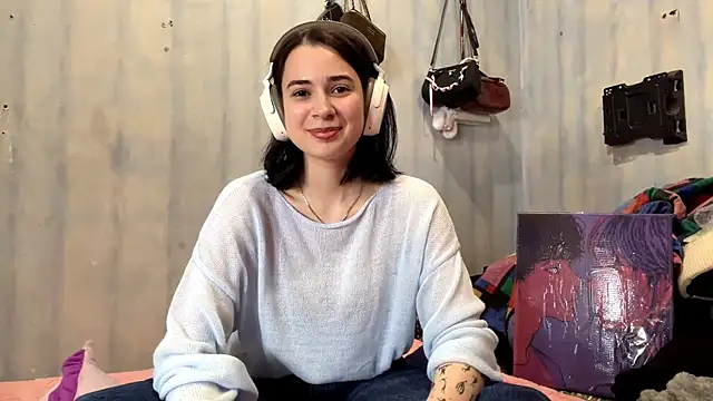 LanoraBilecki online show from April 2026 10:43:01 AM