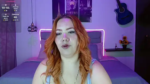 Snapshot of Srta_saraa chatting on May 2026 02:48:01 AM Srta saraa online show from May 2026 02:48:01 AM