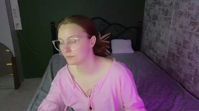 JessieWayy online show from May 2026 01:15:01 AM