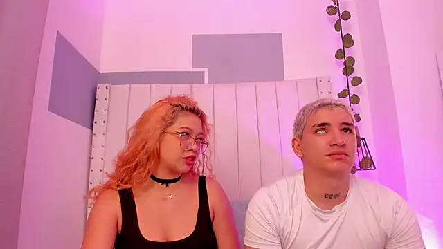 sebas and vanessa online show from April 2026 07:41:02 PM