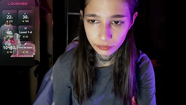 Kelly Xenny online show from April 2026 01:37:01 PM