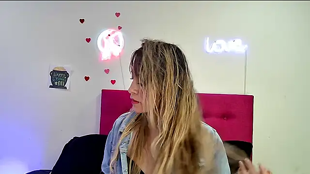 Lorena sweet33 online show from April 2026 01:45:02 PM