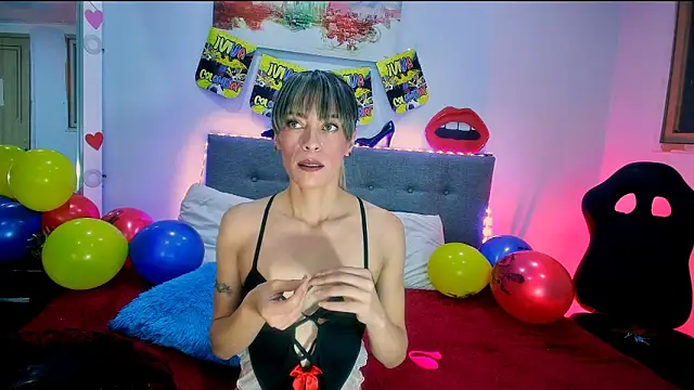 Snapshot of Lorena_sweet33 chatting on June 2026 02:00:01 PM Lorena sweet33 online show from June 2026 02:00:01 PM