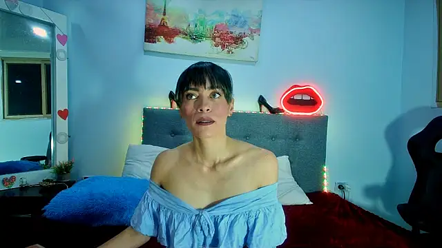 Snapshot of Lorena_sweet33 chatting on June 2026 01:55:02 PM Lorena sweet33 online show from June 2026 01:55:02 PM