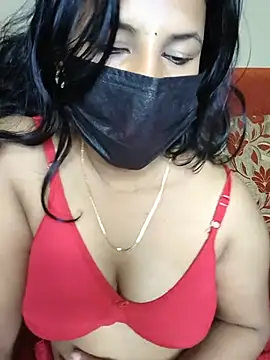 Snapshot of Hot_Alicee chatting on May 2026 04:45:02 AM Hot Alicee online show from May 2026 04:45:02 AM