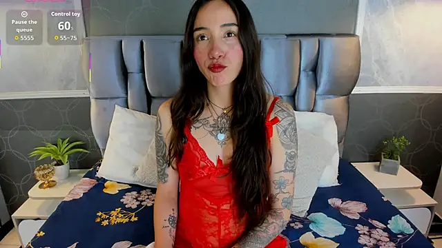 Cata Jonees online show from May 2026 07:39:02 PM