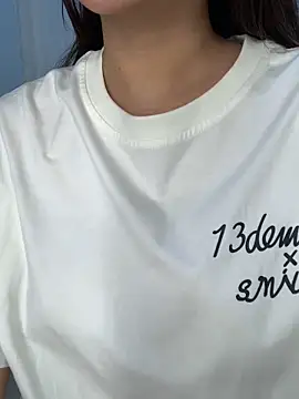 Snapshot of Mon2k-sayhi chatting on April 2026 02:55:01 PM Mon2k-sayhi online show from April 2026 02:55:01 PM