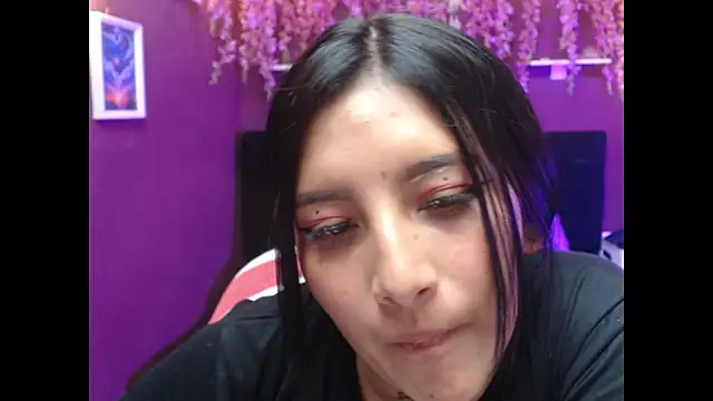 lilysmile online show from April 2026 01:18:01 PM