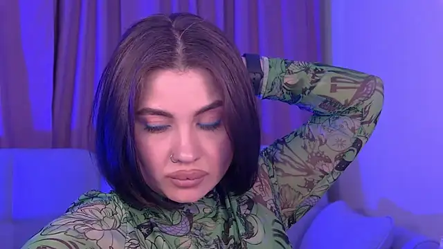 AdrianaToress online show from May 2026 02:08:02 AM