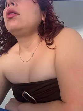 DirtyMerida online show from May 2026 08:39:01 PM