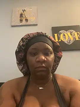 amberchill26 online show from June 2026 01:42:02 PM