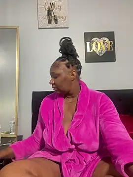 amberchill26 online show from May 2026 01:31:02 PM