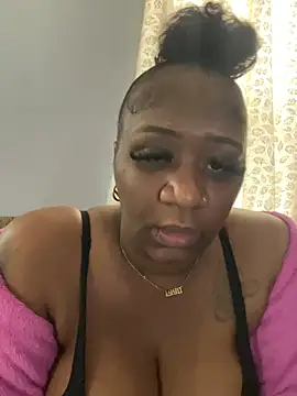 amberchill26 online show from June 2026 02:33:01 PM
