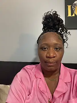 amberchill26 online show from April 2026 10:16:01 PM