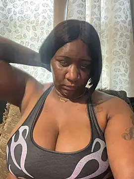 amberchill26 online show from July 2026 03:42:01 PM