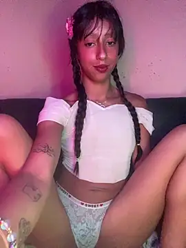 CHEERY BLOOM online show from April 2026 06:19:01 AM