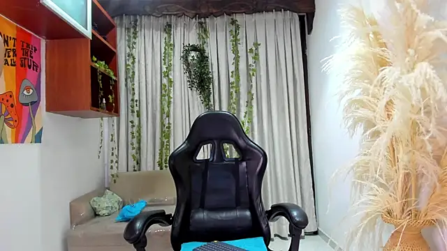 AngelDrake  online show from April 2026 04:30:01 AM