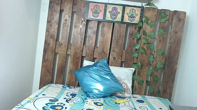 vayolet sexy  online show from April 2026 08:26:02 PM