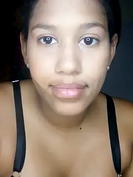 Snapshot of Cherry_0507 chatting on April 2026 11:54:02 PM Cherry 0507 online show from April 2026 11:54:02 PM