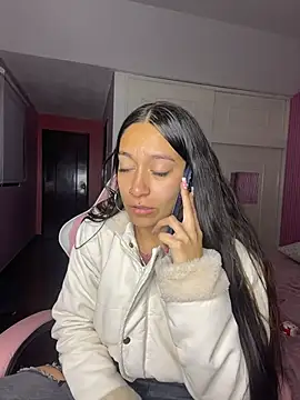 DulceLatinaxo online show from July 2026 10:45:02 AM