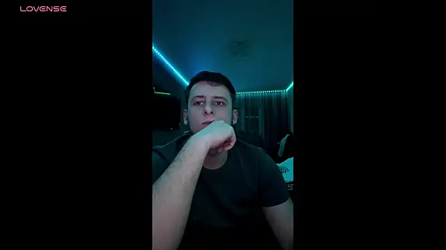 FranklinSweet  online show from April 2026 04:21:02 PM